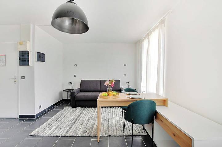 Appartement entier, Studio cosy - 2P - Pantin/Édouard Vaillant in Pantin, Seine-Saint-Denis