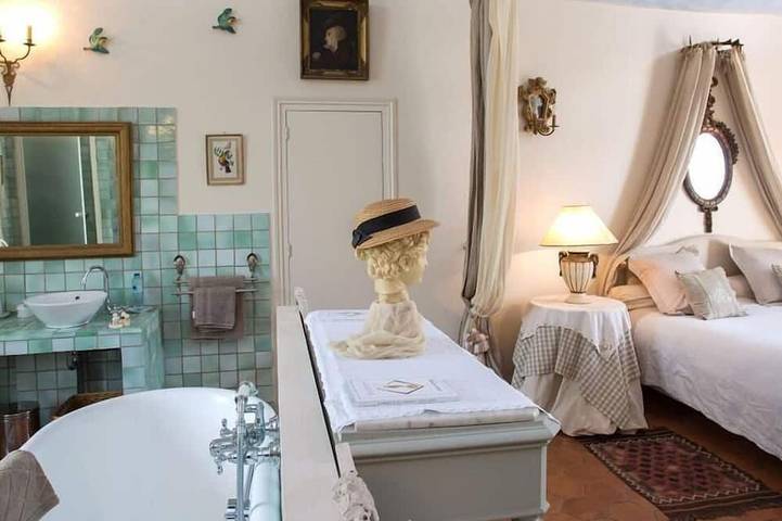 Location de vacances pour 2 personnes, avec jardin et piscine à Suèvres - 2