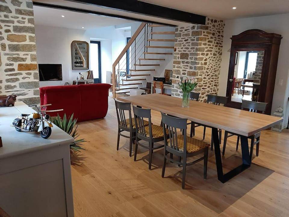 Au 4 La Jannaie - Chambres et tables d'hôtes in Taden, Région de Dinan