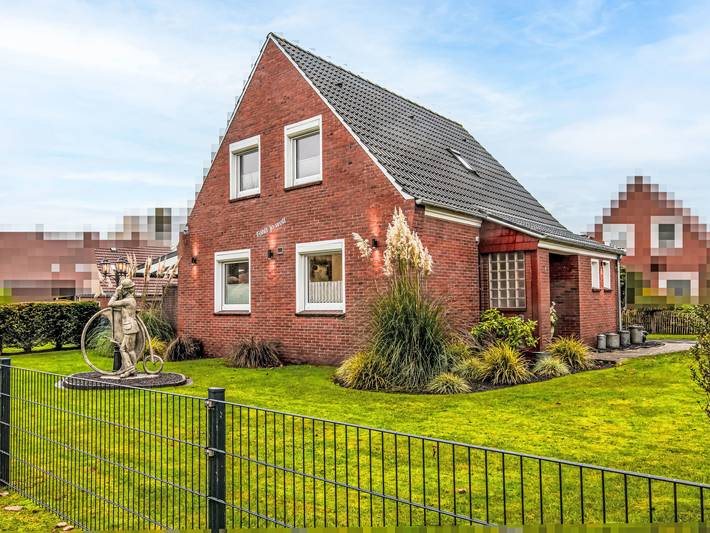 Feriehus for 6 personer, med hage og terrasse i Hage