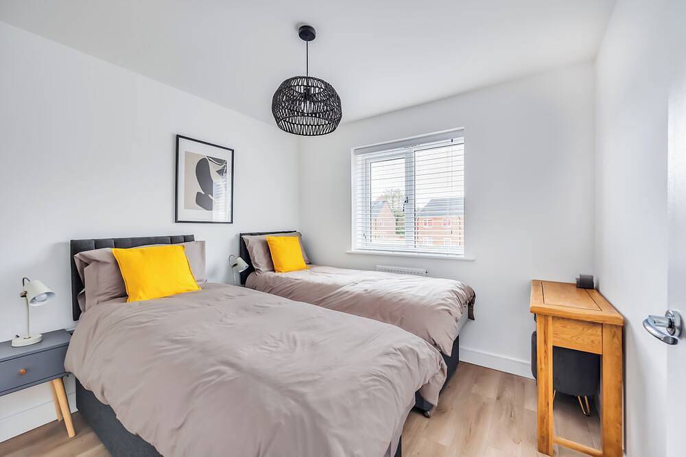 Pristine 3 Bedroom House in Prime Location - Sleeps up to 5 guests in Milton Keynes, Südostengland