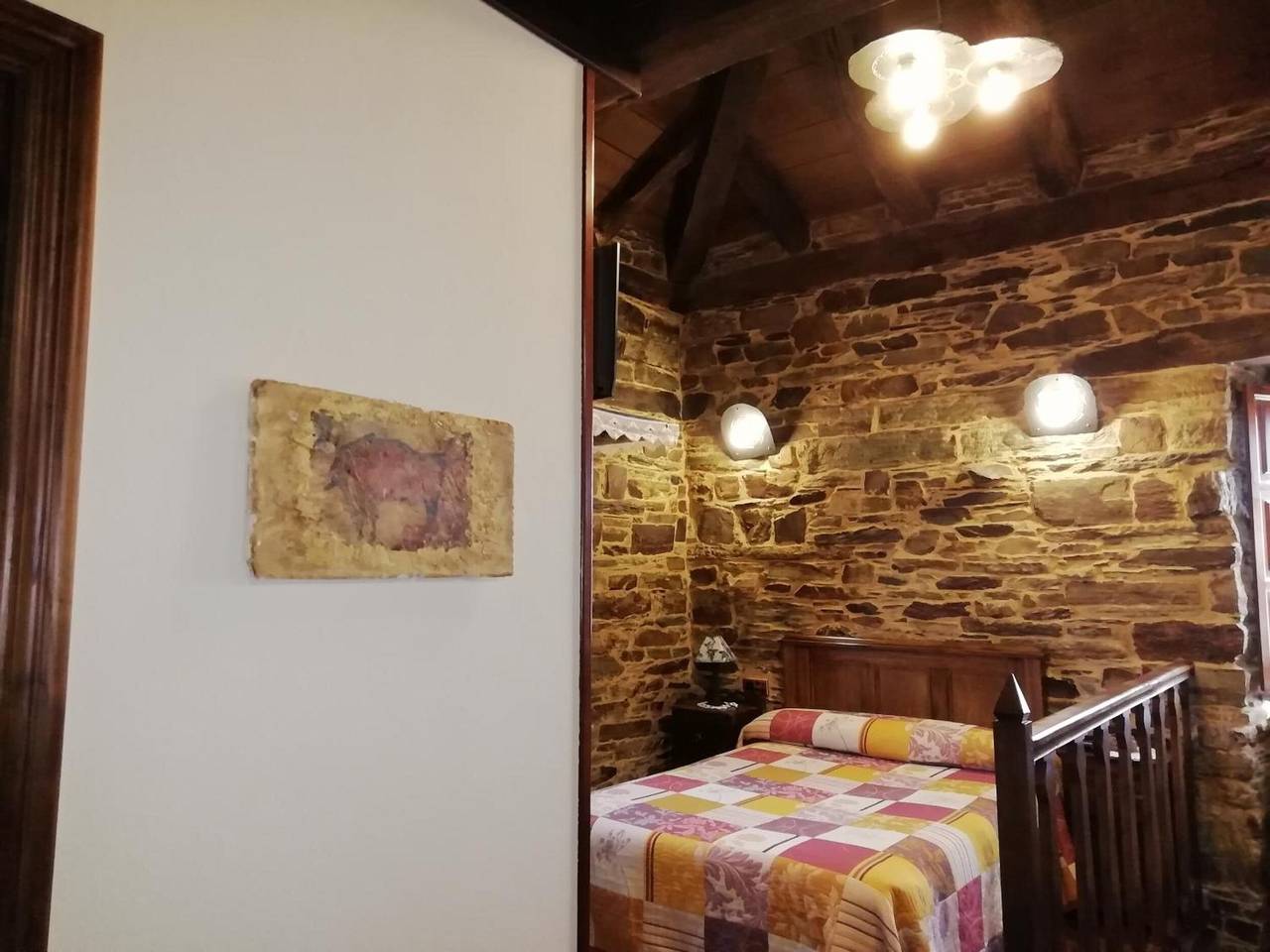 Geheel appartement, Appartement 'Cortiña' met bergzicht, gedeeld terras en Wifi in A Fonsagrada, Lugo Provincie