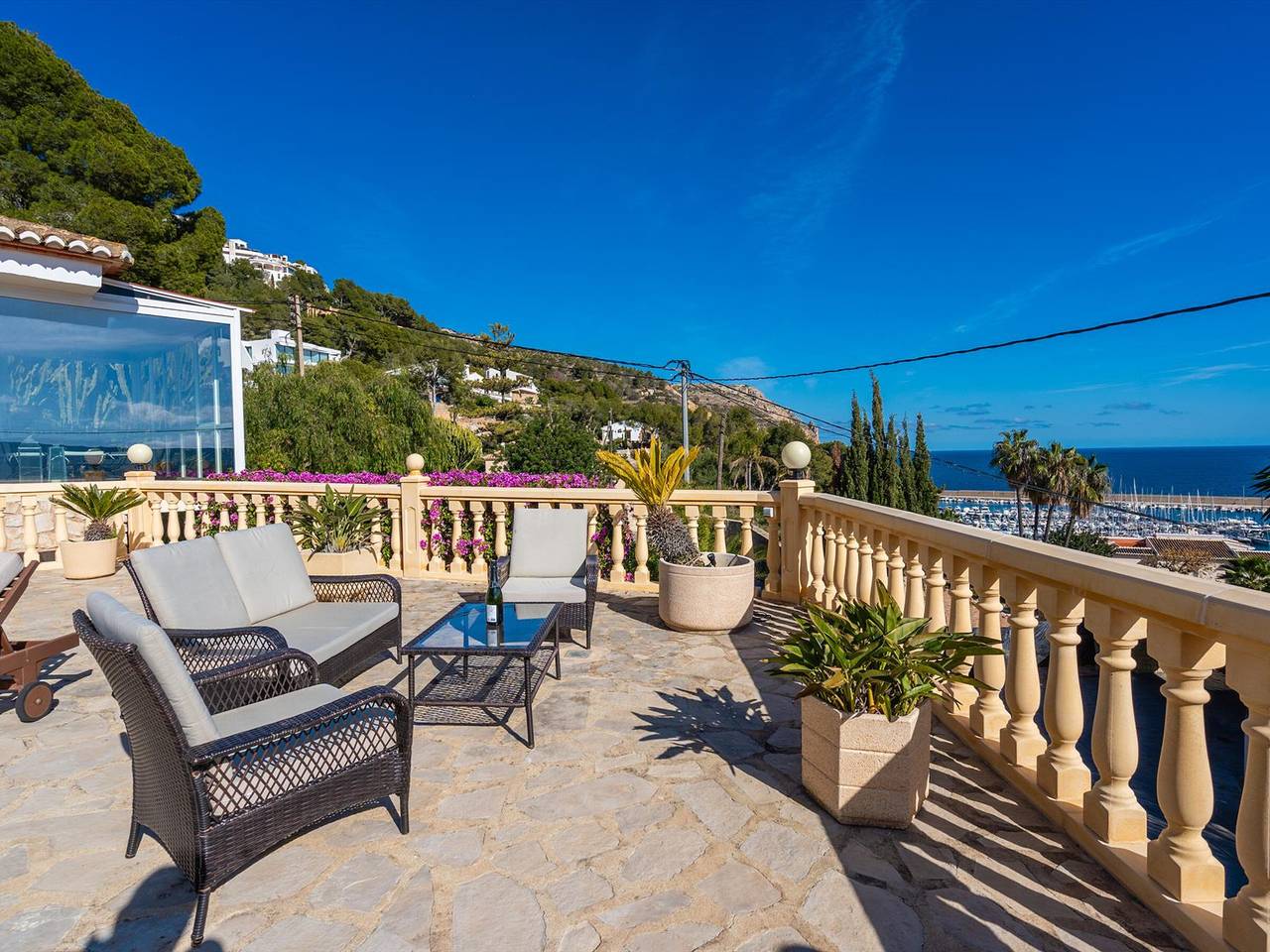 Villa de luxe à Javea avec piscine privée et climatisation près de la plage in Javea Port, Jávea
