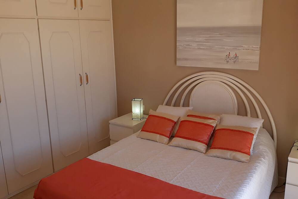 Villa panoramic view full south, very quiet area in Sueno Azul, Adeje