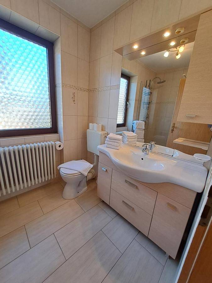 Ferienwohnung für 2 Personen, mit Balkon und Garten, mit Haustier bei Neuschwanstein - 2