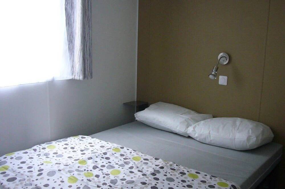 Zecamping 3* animaux acceptés sauna mobil-home Tv 40m2 8 pers in Priziac, Pontivy und Umgebung