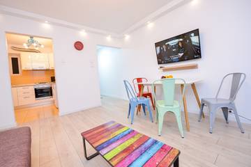 Vacation Rental for 5 Guests in Bucharest, Romania, Picture 2