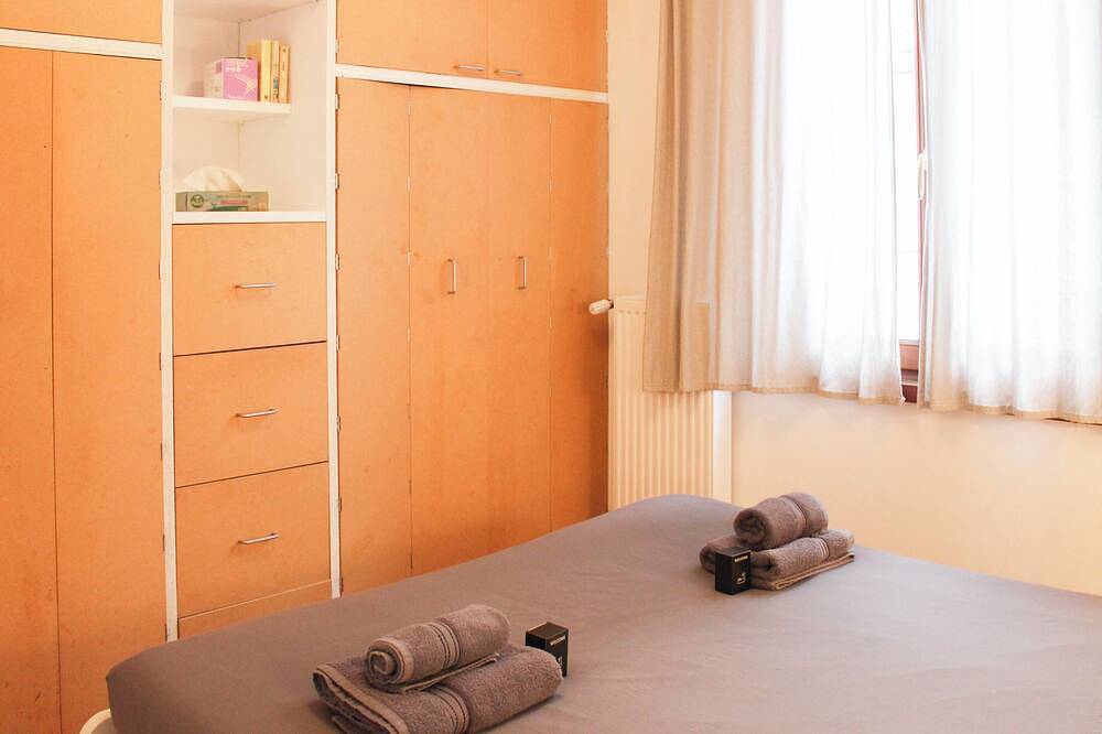 House with garden for 6 people in Vitry in Vitry-sur-Seine, Val-de-Marne