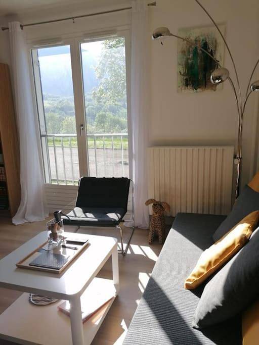 Appartement entier, One-Bedroom Apartment in Saint-Jean-en-Royans, Parc naturel régional du Vercors