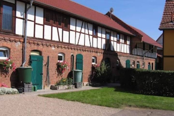 Ferienhaus für 13 Personen, mit Sauna und Garten