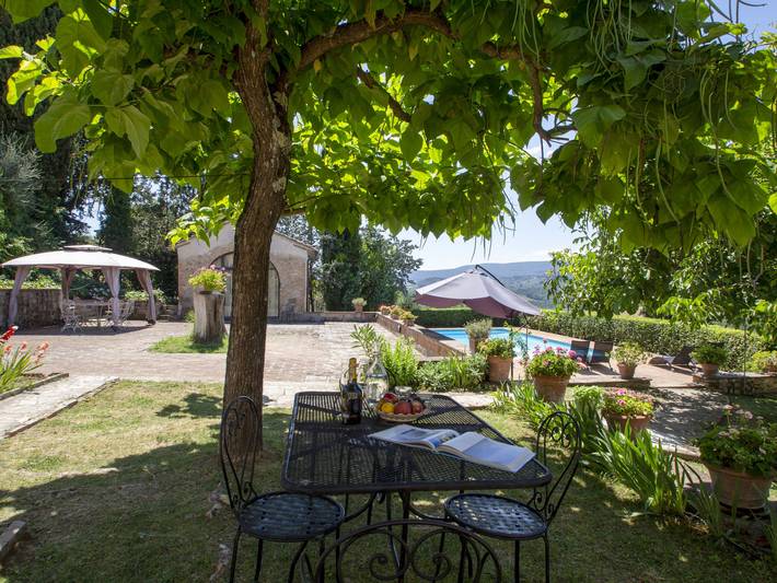 Location de vacances pour 10 personnes, avec vue ainsi que terrasse et jardin, animaux acceptés à San Gimignano - 2
