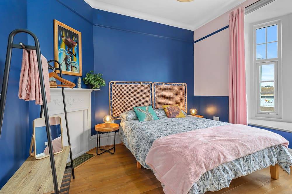 Entire apartment, A Lovely, Luxury flat close to attractions and beach in Seaford, East Sussex