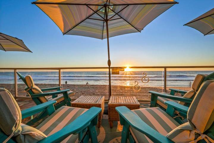 Apartahotel para 6 personas, con vistas y balcón en California