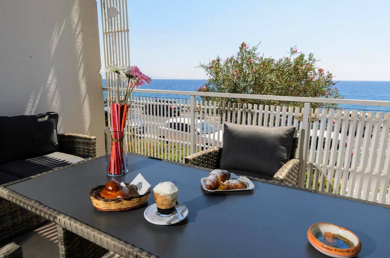 Marina D'Agrò Residence in Santa Teresa di Riva, Provincia di Messina