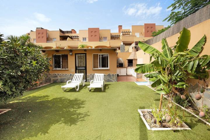 Ferienhaus für 6 Personen, mit Kinderpool und Garten
