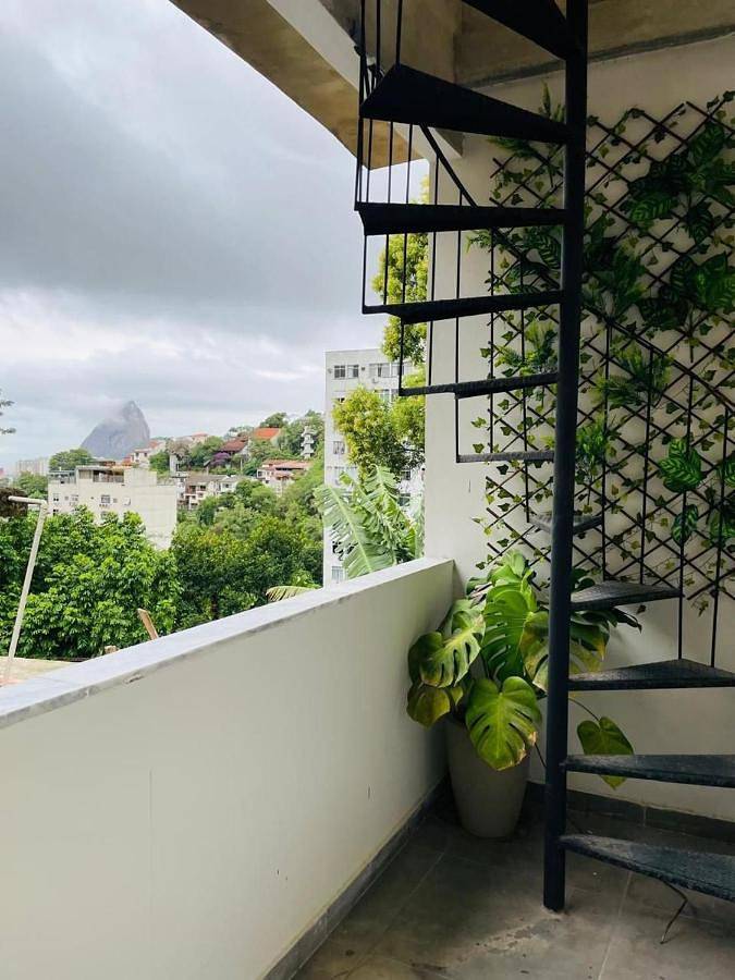 Casas e apartamentos de temporada para 2 pessoas, com balcão em Laranjeiras
