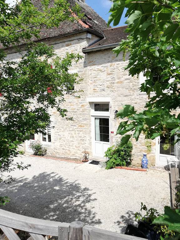 Gîte pour 4 personnes, avec jardin et terrasse à Saint-Désert