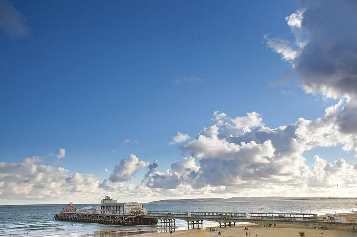 B&b for 60 people in Bournemouth