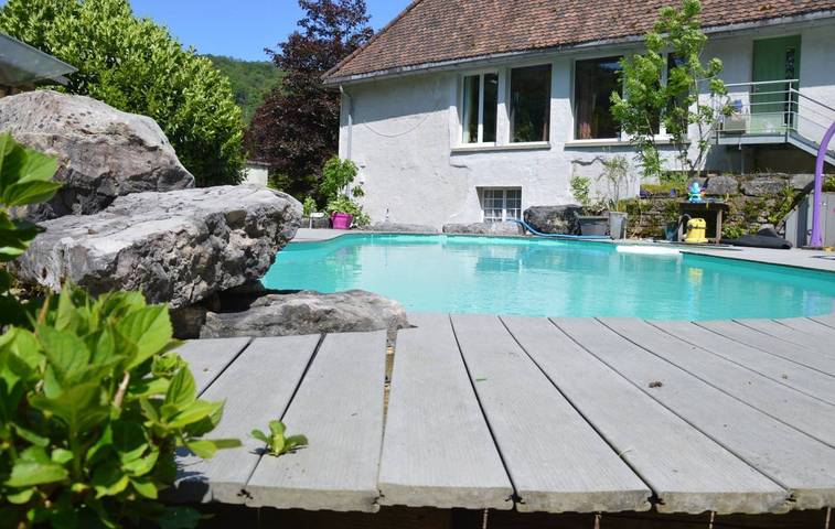 Chambre d’hôte pour 5 personnes, avec piscine et jardin dans le Doubs