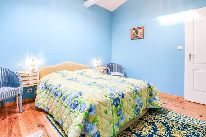 Location de vacances pour 9 personnes, animaux acceptés à Verfeil - 2