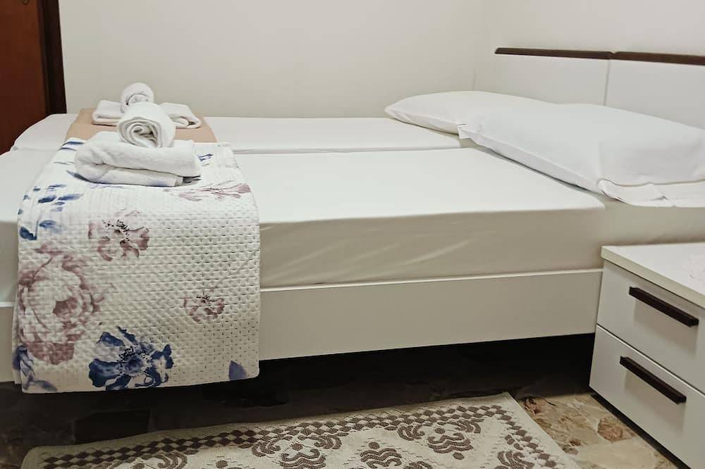 Appartement entier, Aaron Guest House perfect for experiencing the city with comfort, style and convenience. in Mestre, Venise