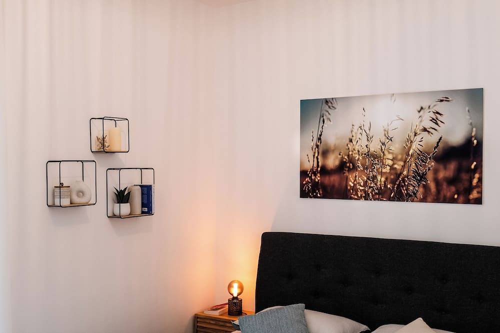 Entire apartment, Modern apartment with sea views, top furnishings and private parking space in Capo d'Orlando, Messina Province