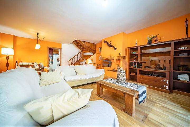 Casa de vacaciones para 9 personas, con jardín y vistas, Se admiten mascotas - 1