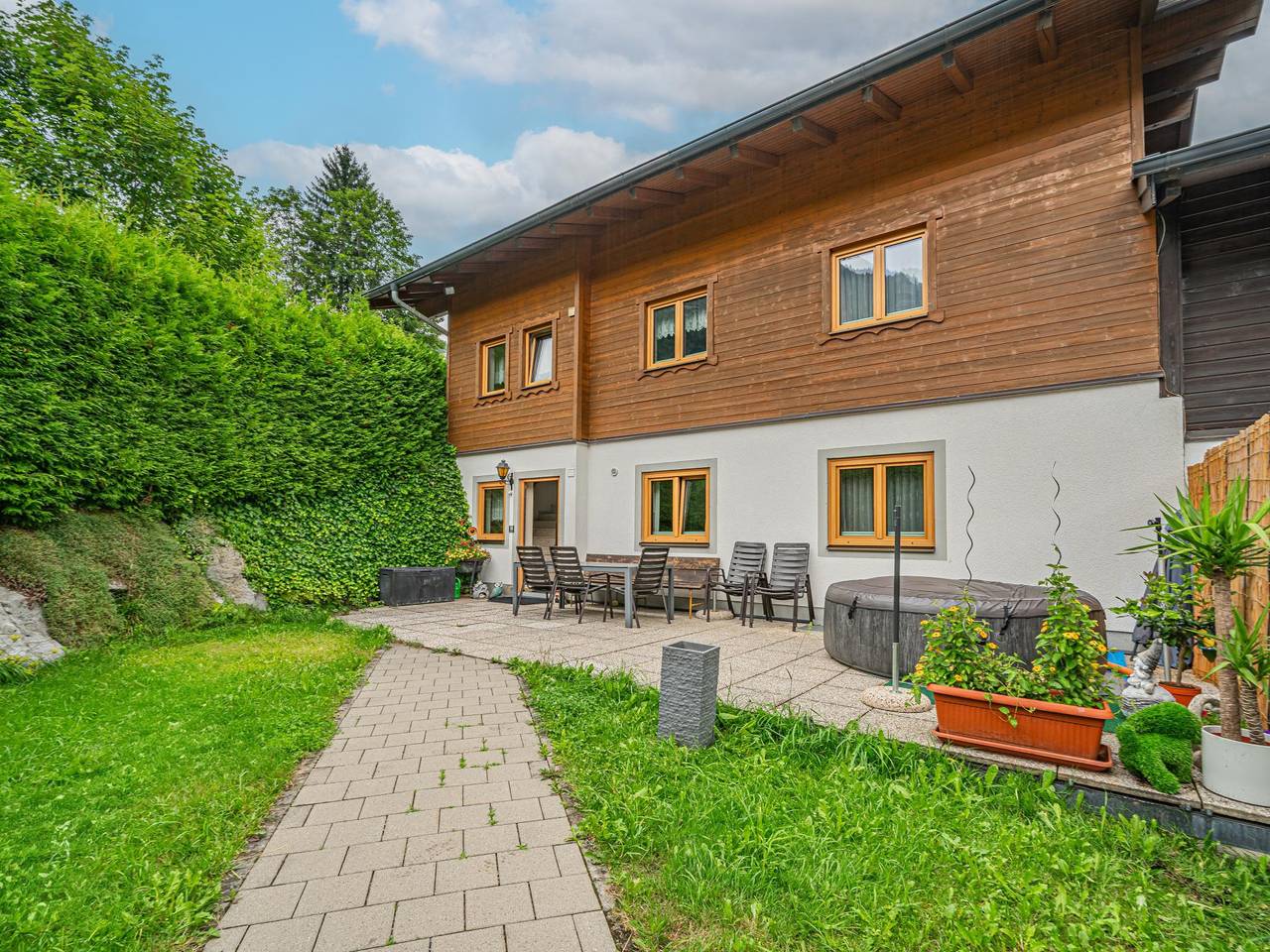 Ganze Wohnung, Wellness & Natur in Kaprun genießen mit Garten in Kaprun, Pinzgau