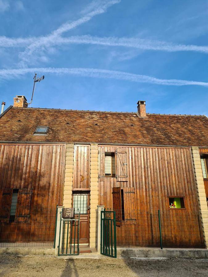 Location de vacances pour 8 personnes, avec Terrasse dans Neuvy (Marne)