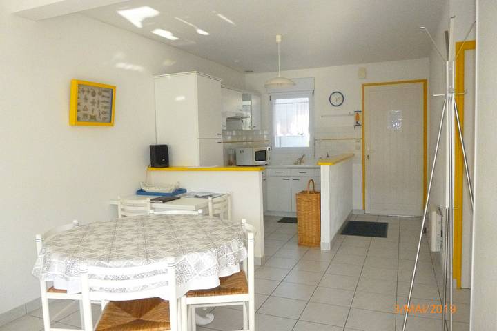 Gîte pour 6 personnes, avec jardin