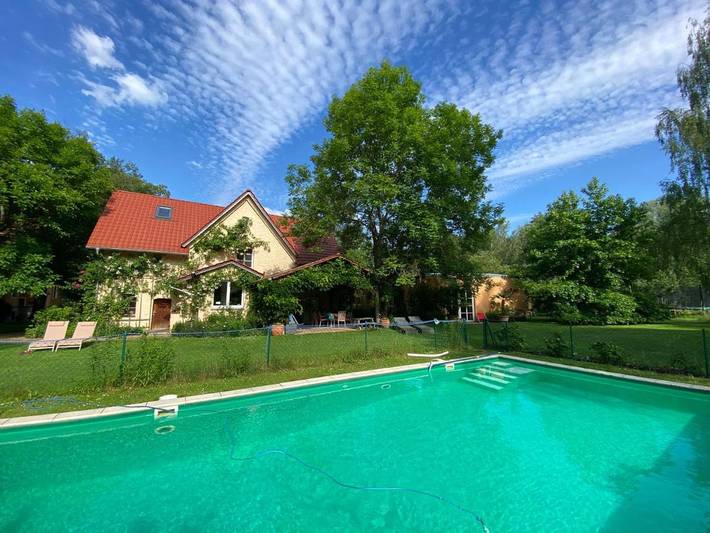 Casa de vacaciones para 13 personas, con jardín y sauna además de piscina y vistas, Se admiten mascotas - 1