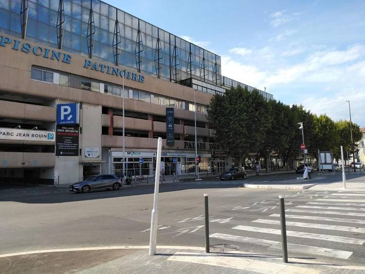 Gîte pour 6 personnes, avec vue et jardin dans Bowling Acropolis Nice - 4