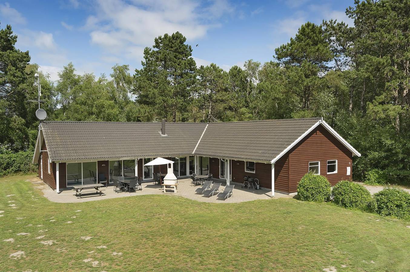 Pet friendly home in Rødby with sauna in Hyldtofte Østersøbad, Rødby