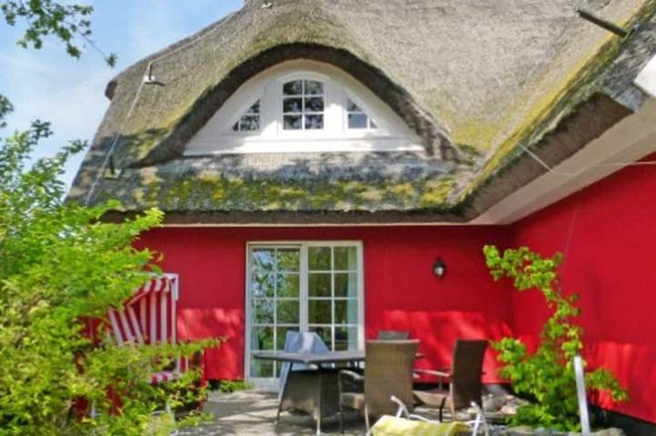 Cottage für 4 Personen, mit Pool und Garten, mit Haustier