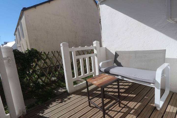 Appartement de vacances entier, Benodet centre, petite maison de vacances 3 étoiles à 300m de la plage in Bénodet, Région de Quimper