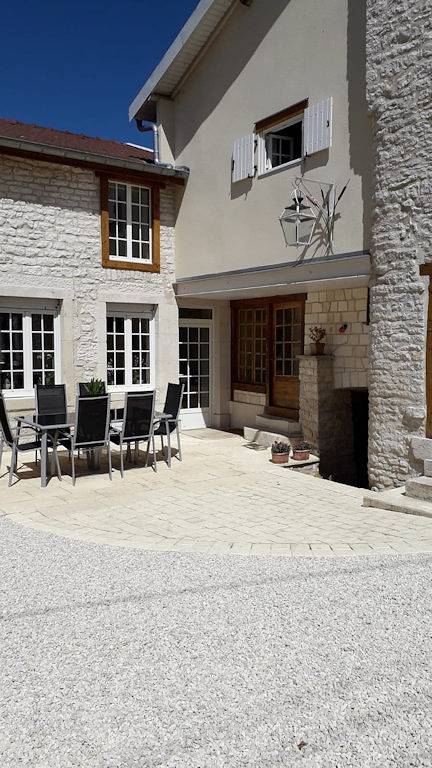 Chez Madgi et Jean-Mi - Chambre in Froncles, Haute-Marne