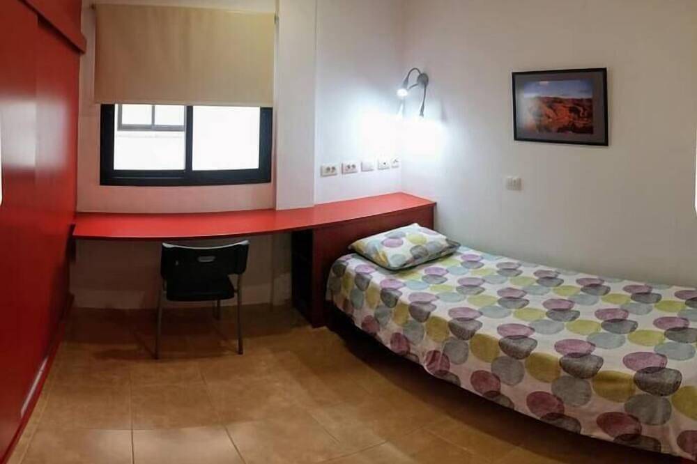Entire apartment, Cosy Flat in Playa San Juan 1A in Playa de San Juan, Guía de Isora