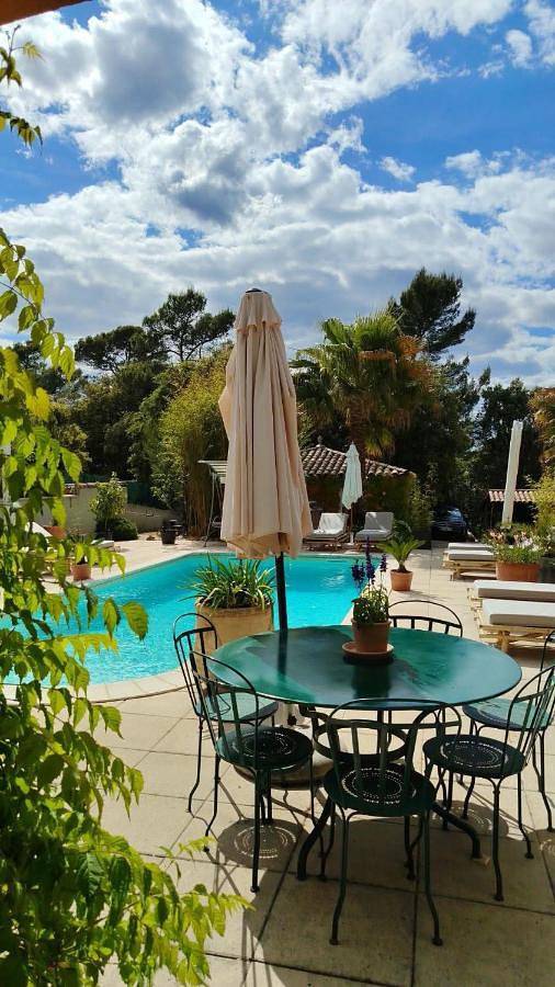Chambre d’hôte pour 4 personnes, avec jardin ainsi que piscine et jacuzzi à Lorgues - 4