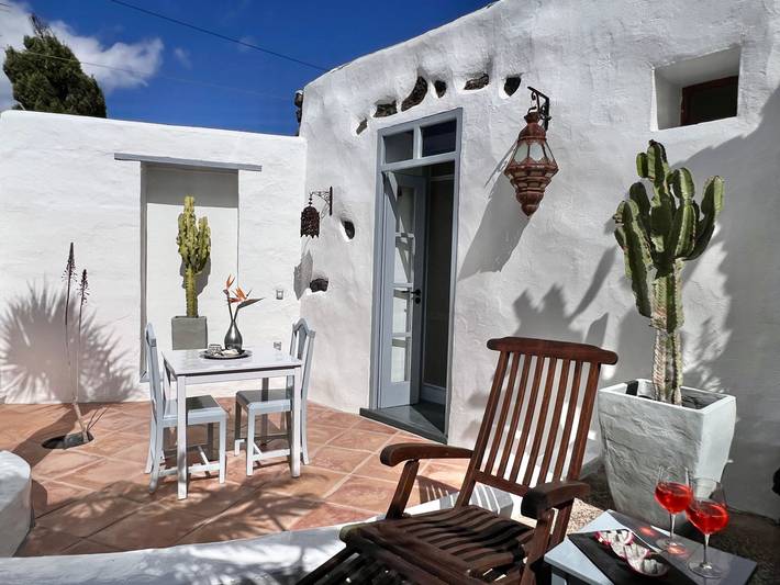 Villa for 2 people, with garden - 1