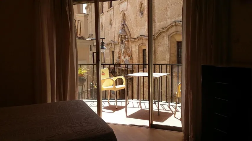 Hotel para 2 personas, con terraza y vistas - 1