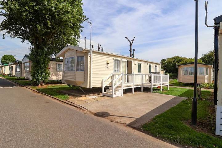 Static caravan for 6 people in Felixstowe