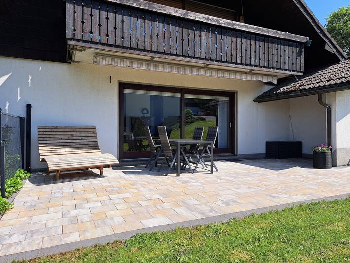 Ganze Wohnung, Ferienwohnung Sauerland Feeling mit Bergblick, privater Terrasse und Wlan in Olsberg, die Mittelgebirge