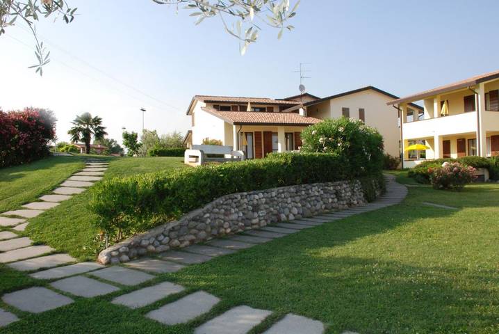 Ferienwohnung für 4 Personen, mit Garten und Balkon sowie Pool, kinderfreundlich in Manerba del Garda - 3