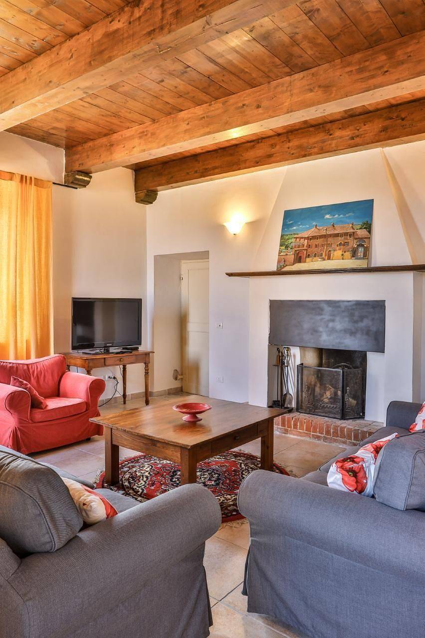 Geheel vakantieappartement, Appartment Barbera , Villa Pesce, Mombaruzzo in Mombaruzzo, Provincie Asti