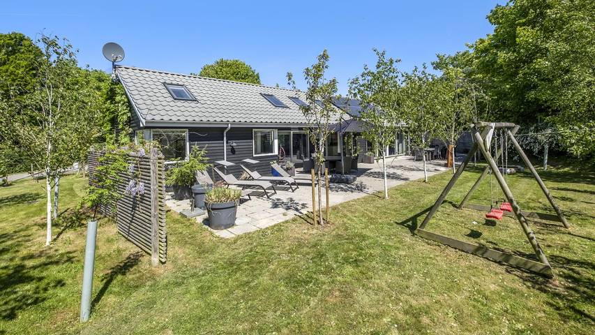 Ferienhaus für 16 Personen, mit Terrasse und Garten sowie Sauna in Tisvilde - 2