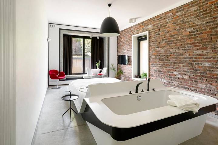 Location de vacances pour 2 personnes, avec Terrasse et Jacuzzi ainsi que Jardin et Sauna à Opglabbeek