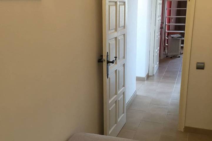 Appartamento intero, Apartment on one of the most magical bays in Cadaques. Pet friendly! in Platja Es Caials (Cadaques), Cadaques