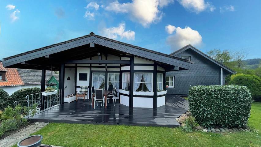 Ferienwohnung für 5 Personen, mit Garten in Overath