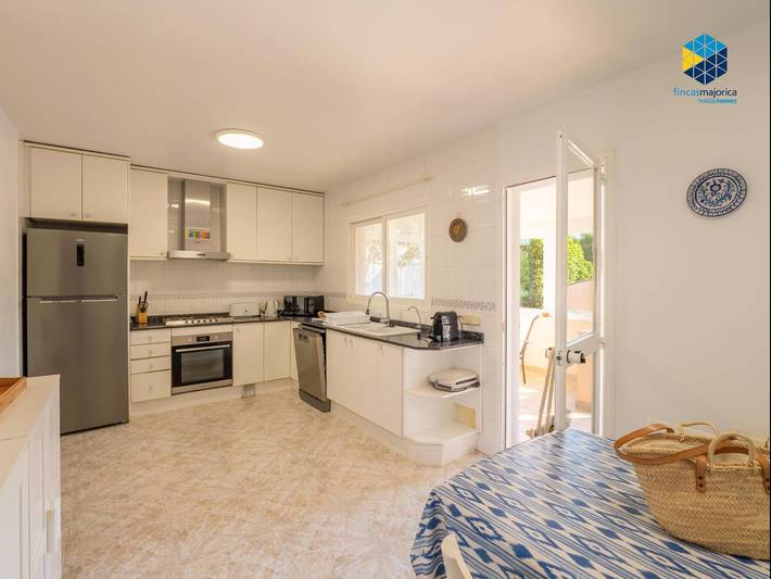 Ferienhaus für 6 Personen, mit Balkon und Pool sowie Garten in Badia Gran - 3