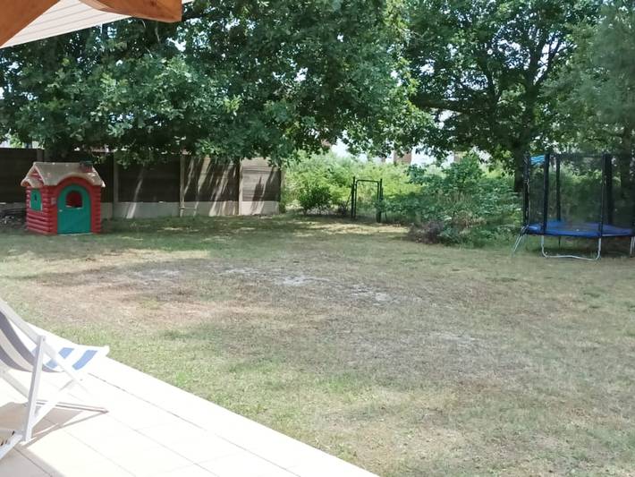Location de vacances pour 8 personnes, avec terrasse dans Biscarrosse (bourg) - 3